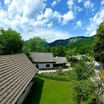 Susnik Daire